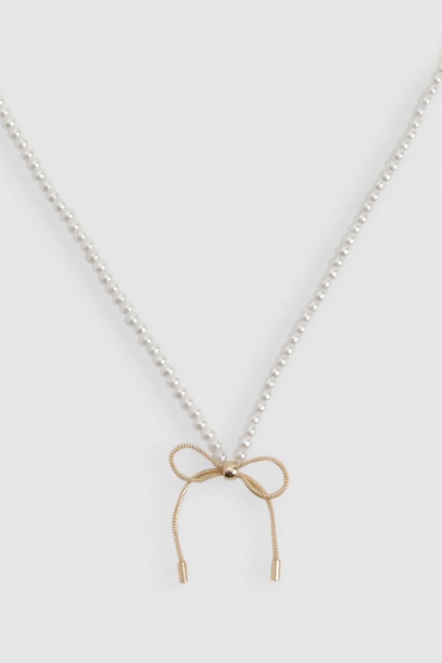 Pearl Detail Bow Necklace