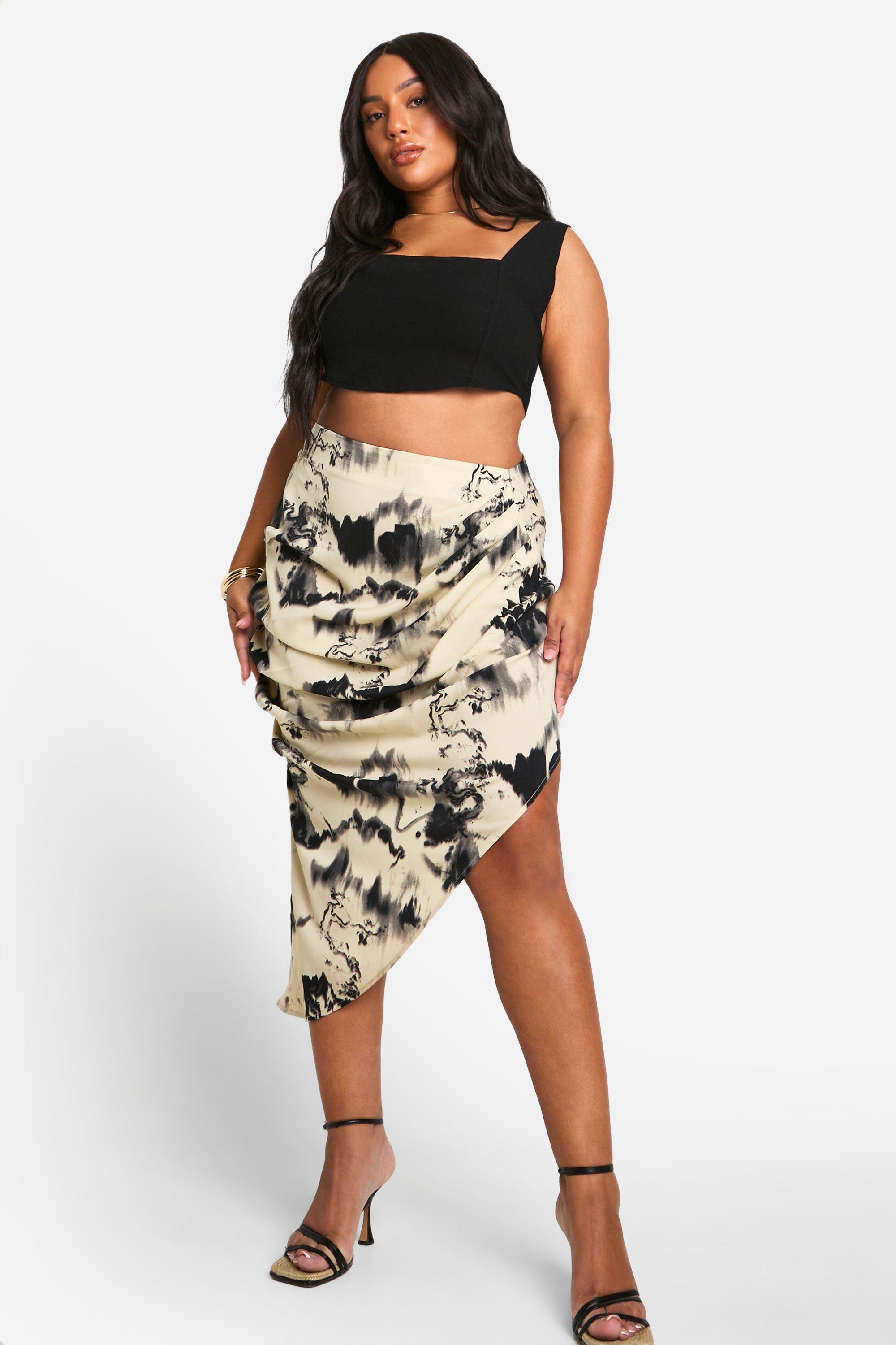 Plus Woven Abstract Print Ruched Detail Midaxi Skirt | boohoo