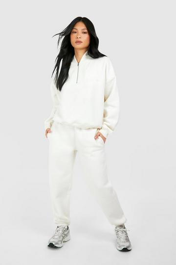 Petite Dsgn Studio Quater Zip Tracksuit ecru