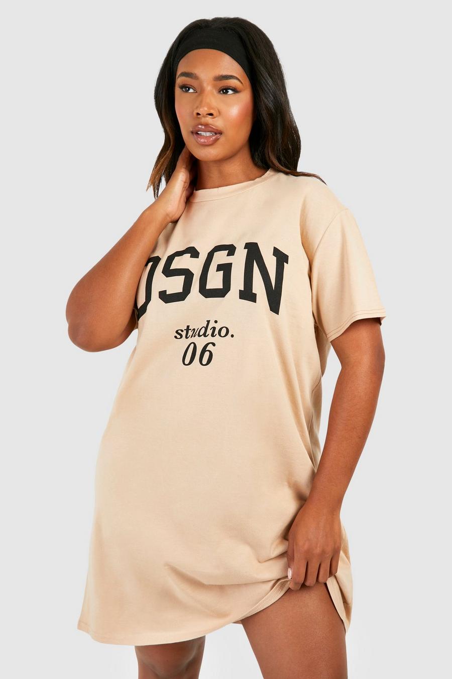 Vestido camiseta Plus con estampado Dsgn, Stone image number 1
