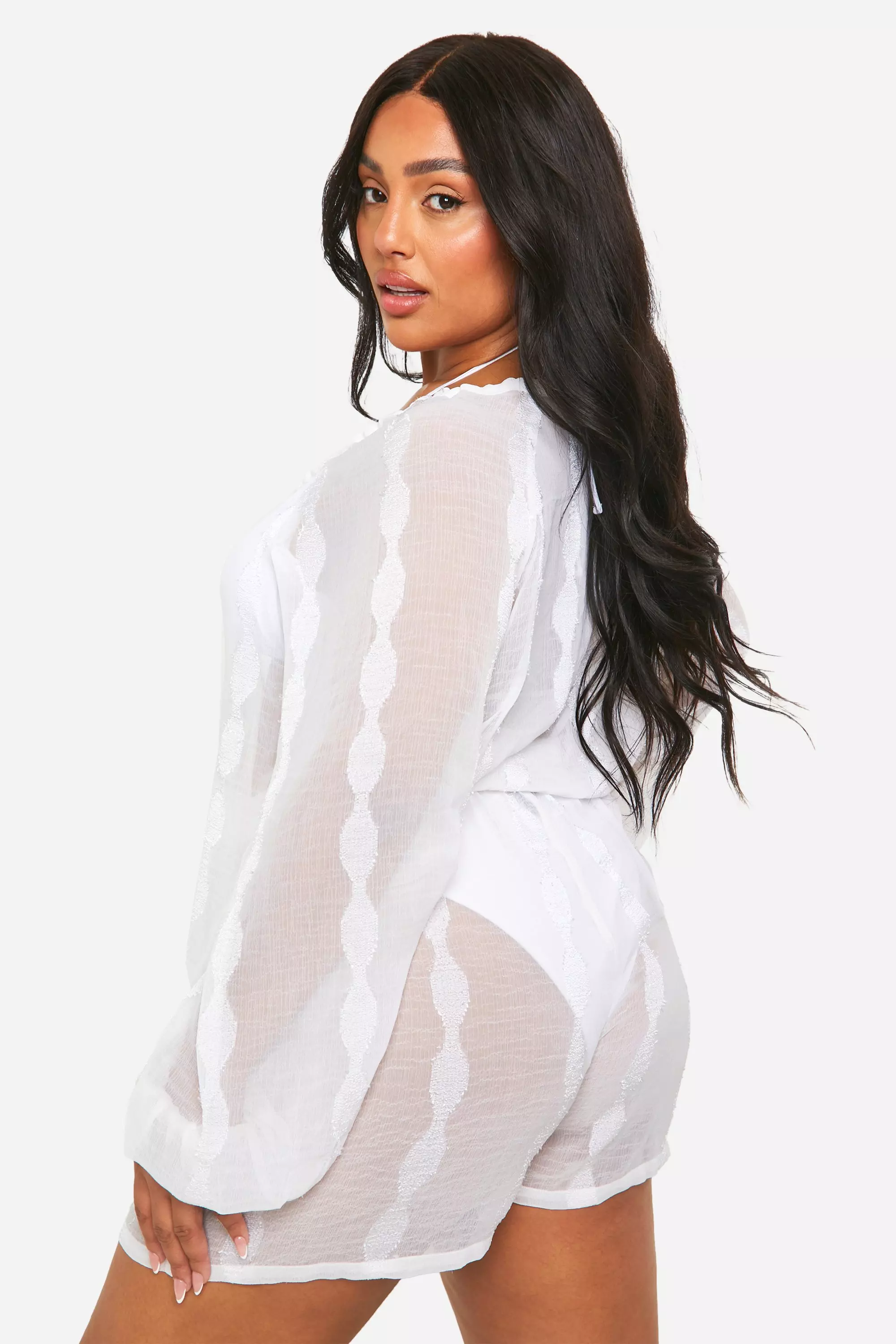 White Plus Stripe Chiffon Beach Short Set  صورة بديلة