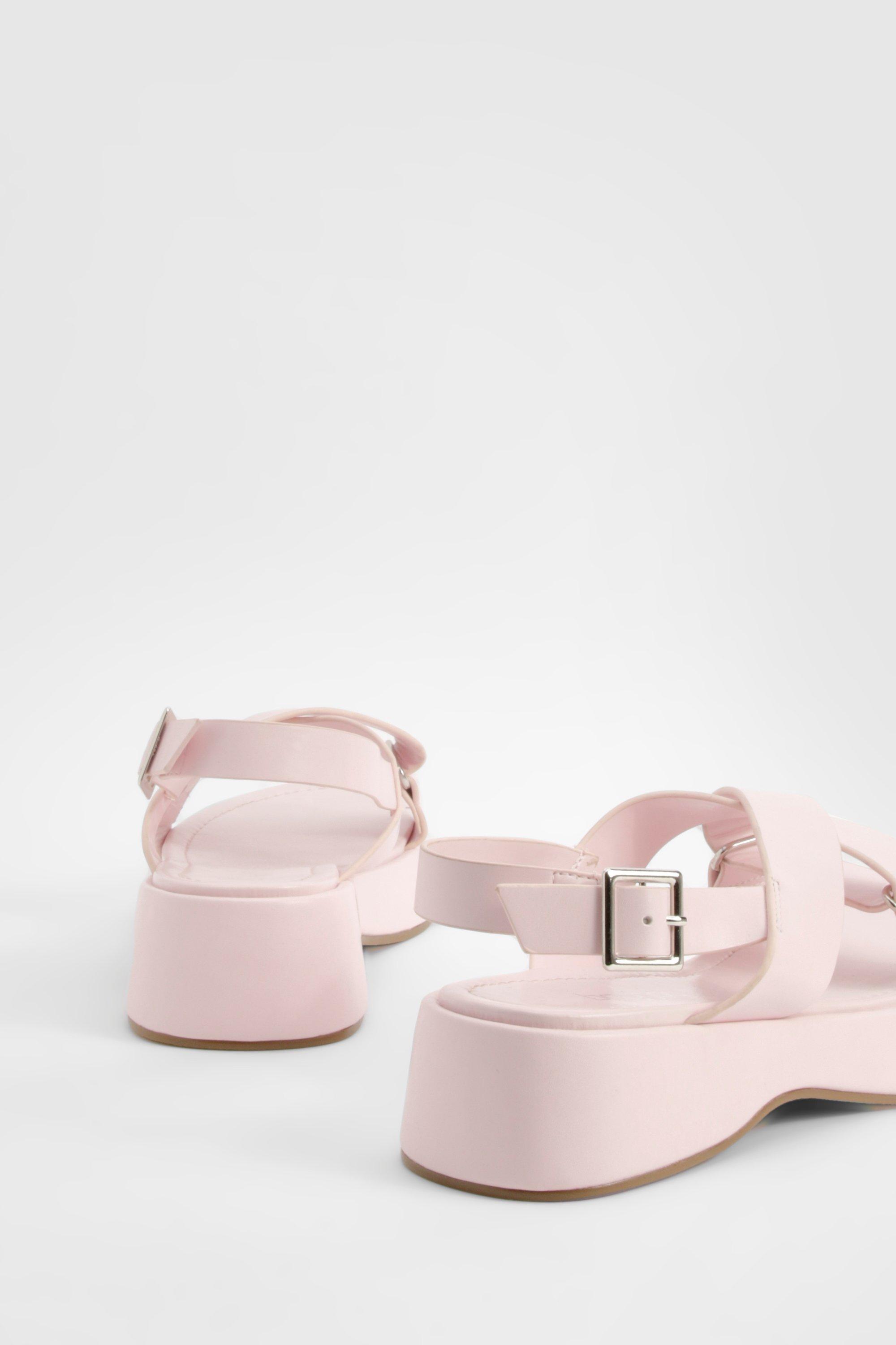 Wide Fit Cross Strap Platform Sandals boohoo DK