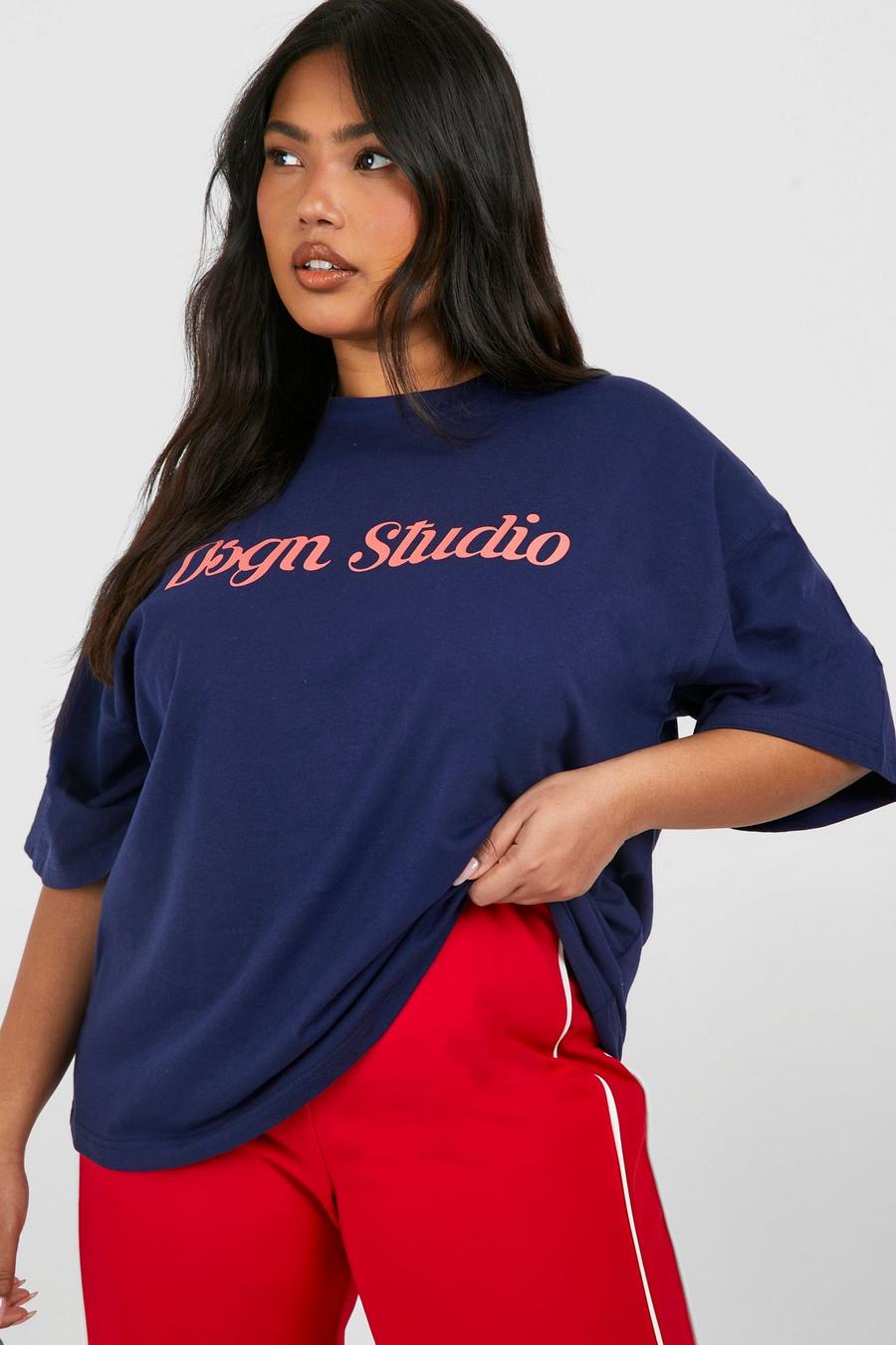 Plus Oversize T-Shirt mit Dsgn Studio Schriftzug, Navy