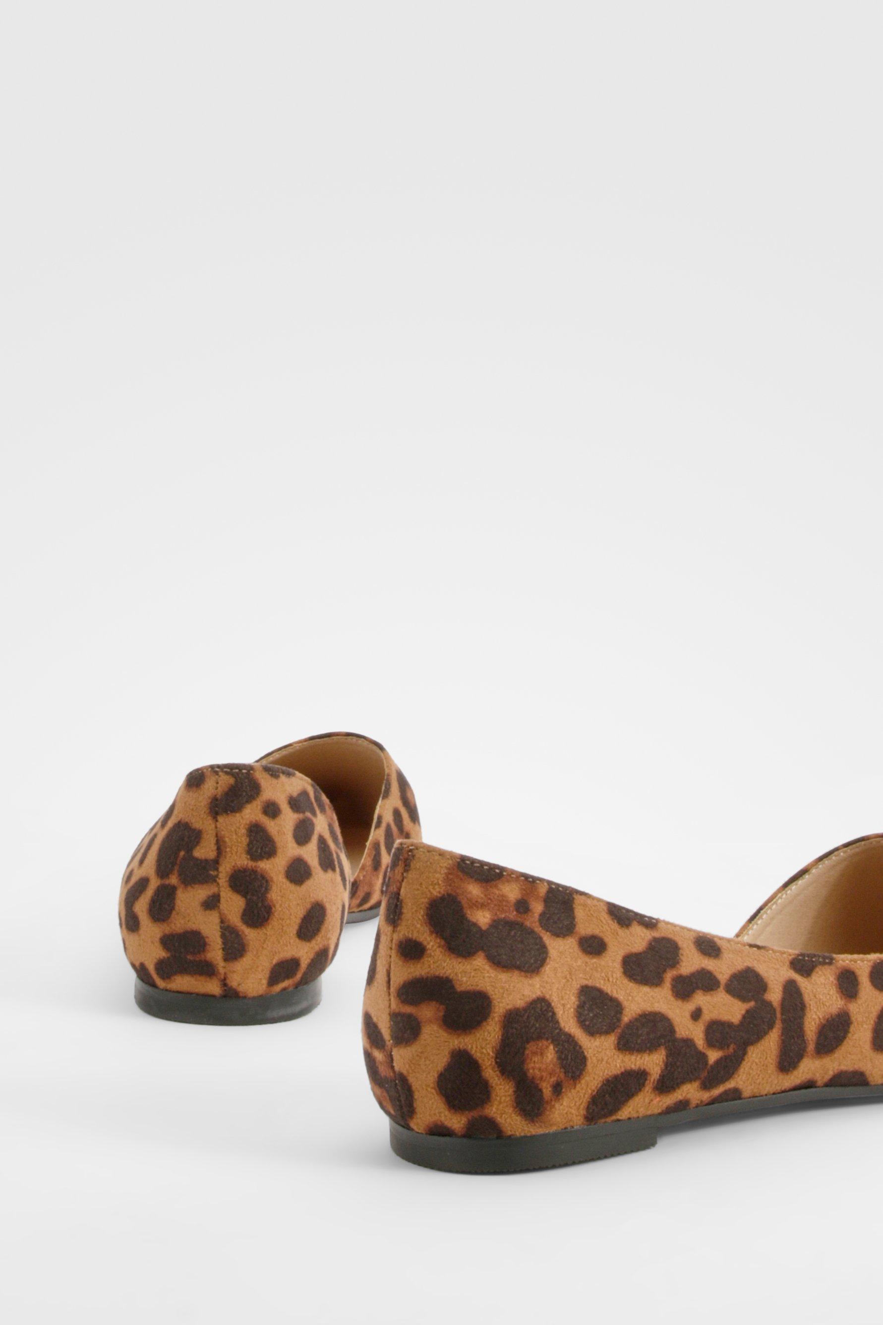 Chaussures plates pointues a decoupes et imprime leopard