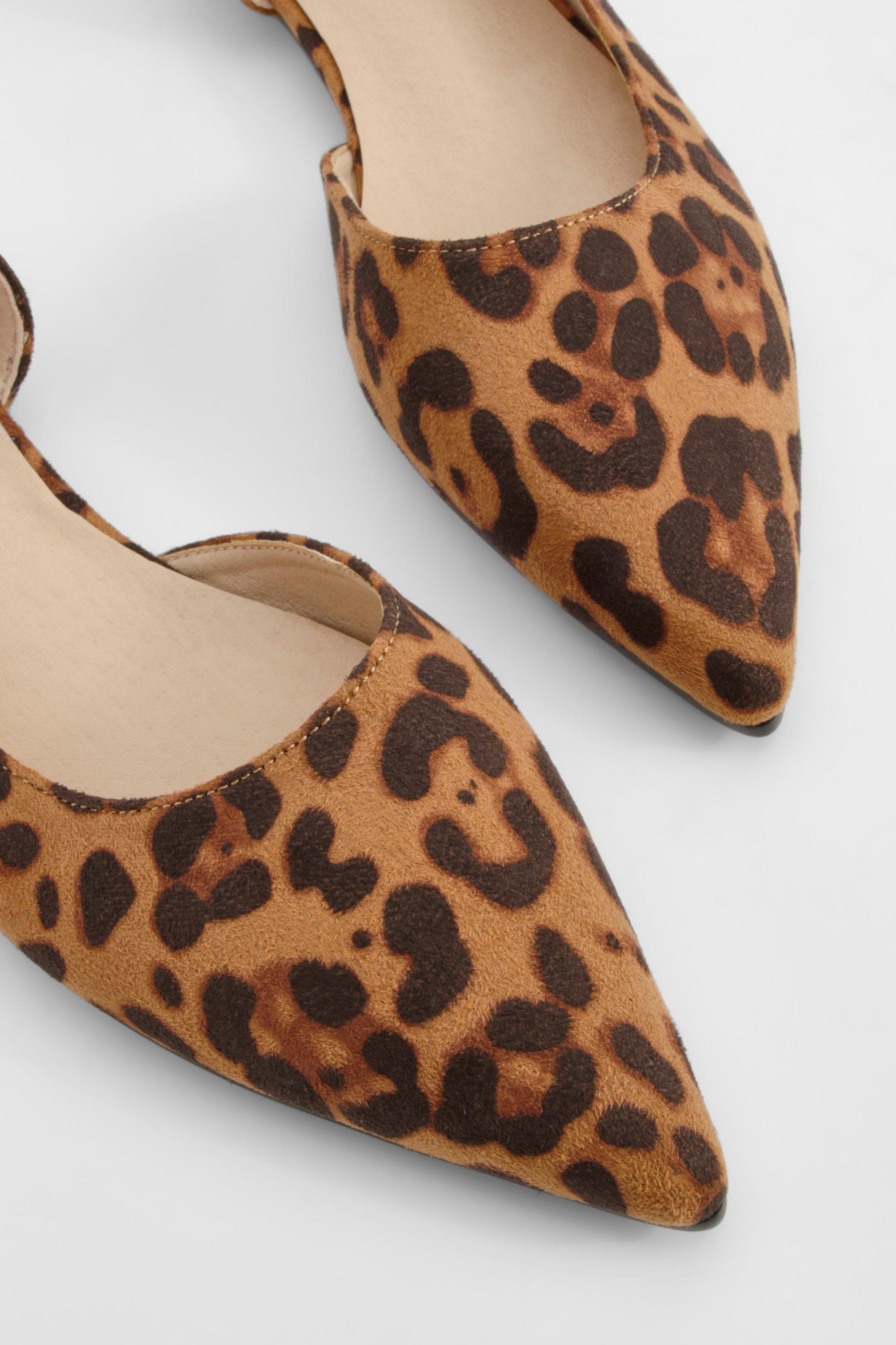 Leopard Print Cut Out Pointed Flats