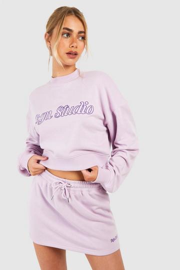 Lilac Purple Dsgn Studio Script Boxy Crop Sweatshirt