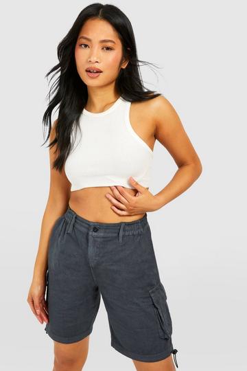 Petite Washed Cargo Jort charcoal