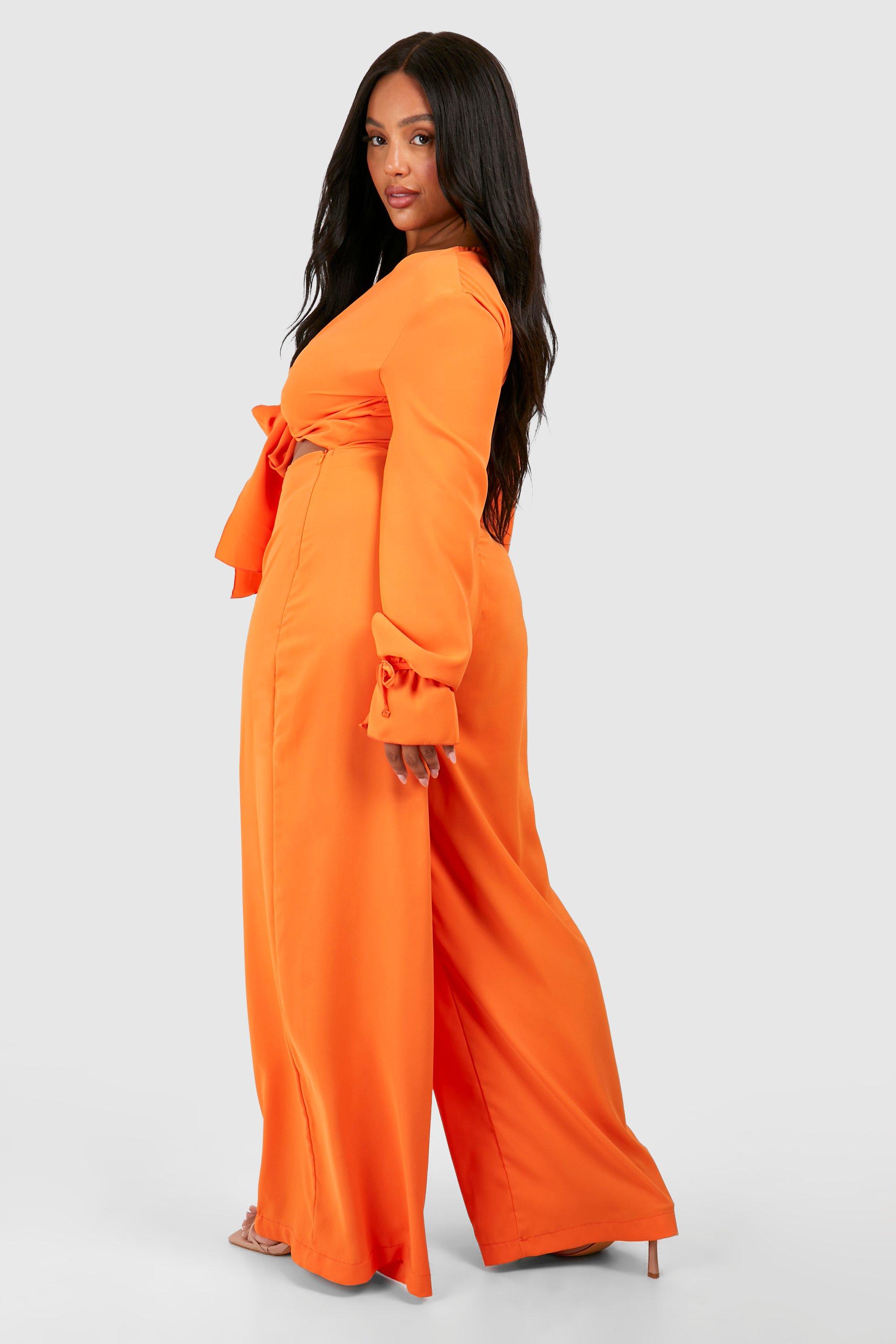 Boohoo Women s Plus Woven Knot Front Long Sleeve Jumpsuit