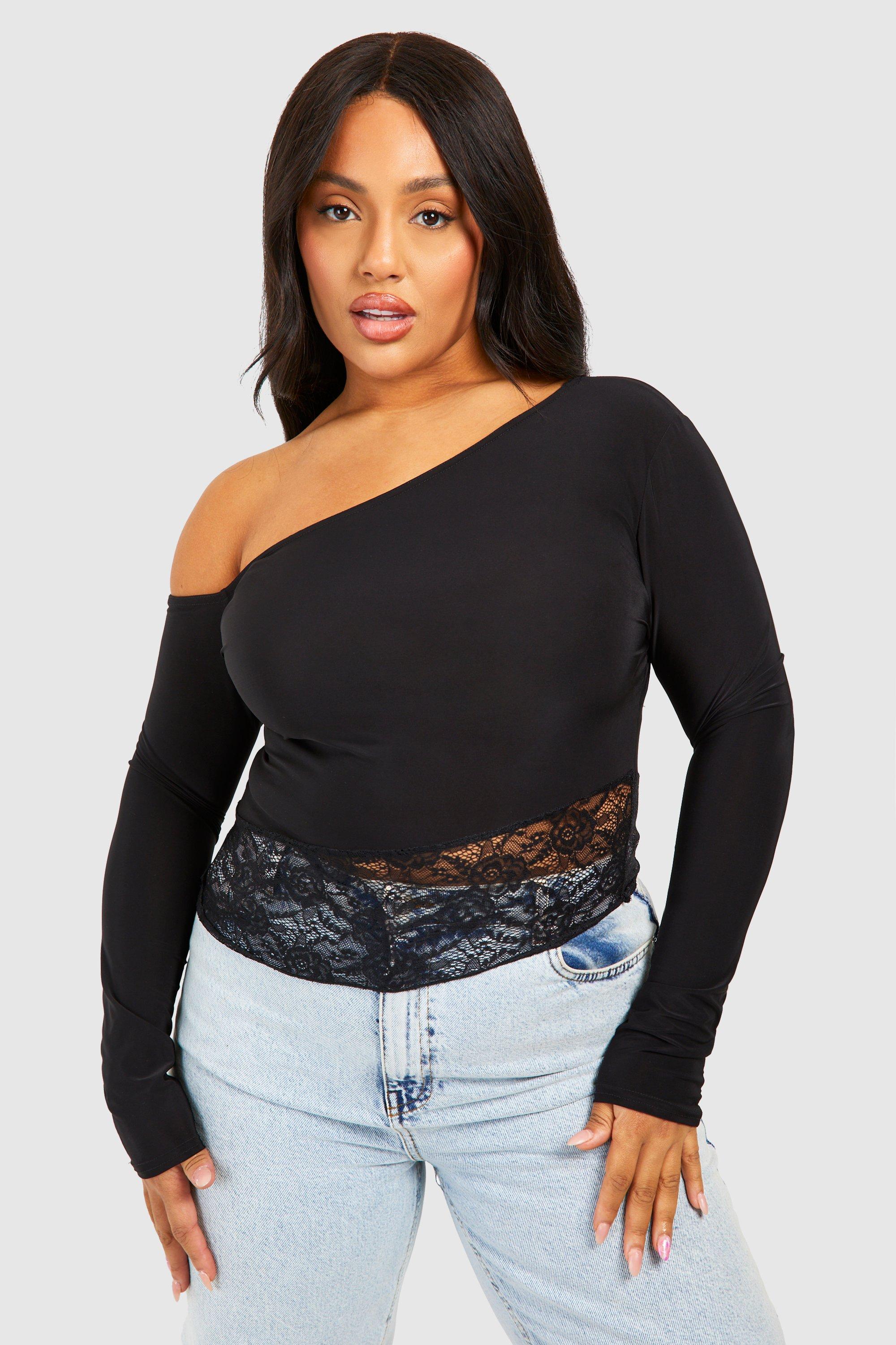 Top Plus Size in pizzo con spalle scoperte boohoo IT