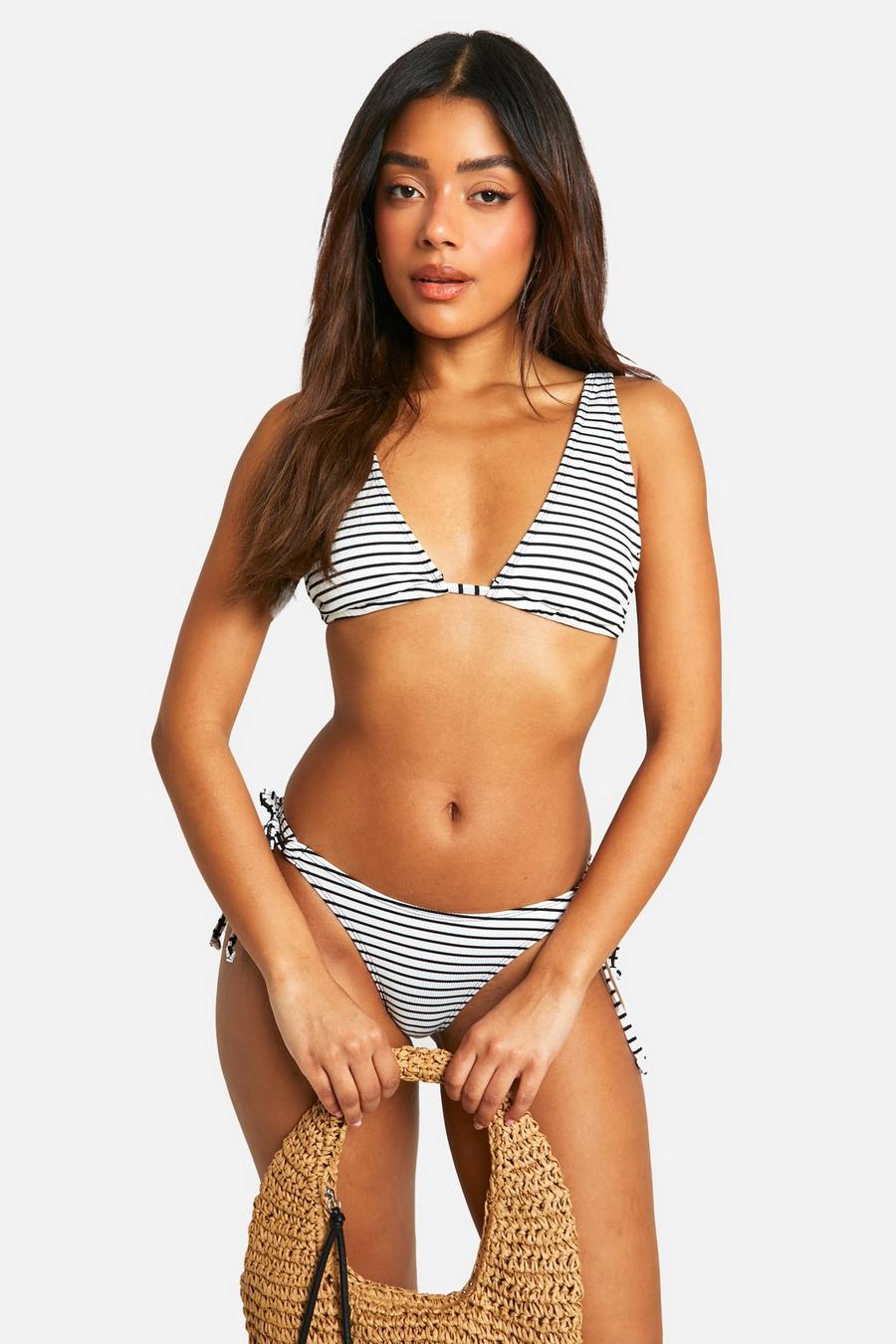 Top bikini a triangolo ampio a coste a righe monocromatiche, White image number 1