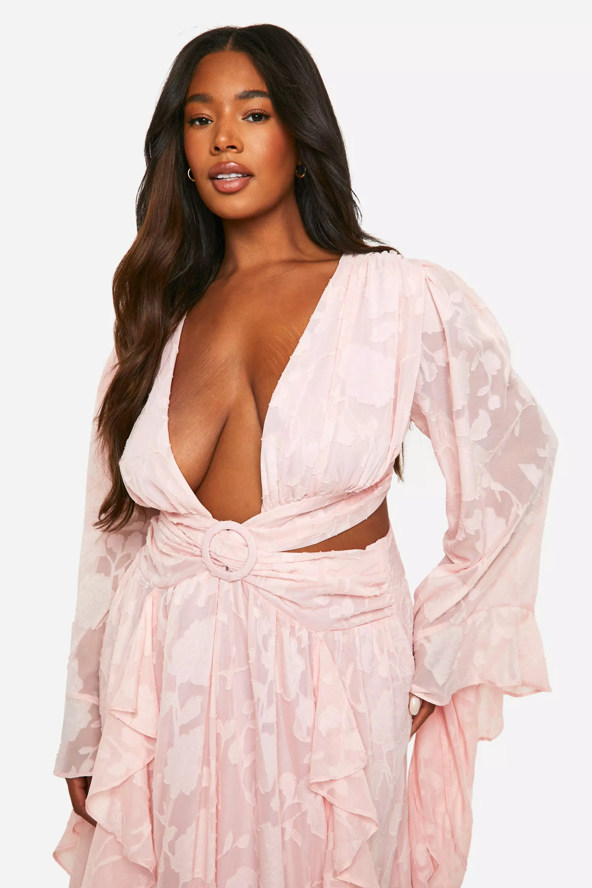Pink Plus Textured Cut Out Maxi Dress  صورة بديلة