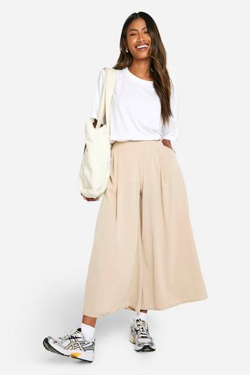 Pleated Wide Leg Culotte sand