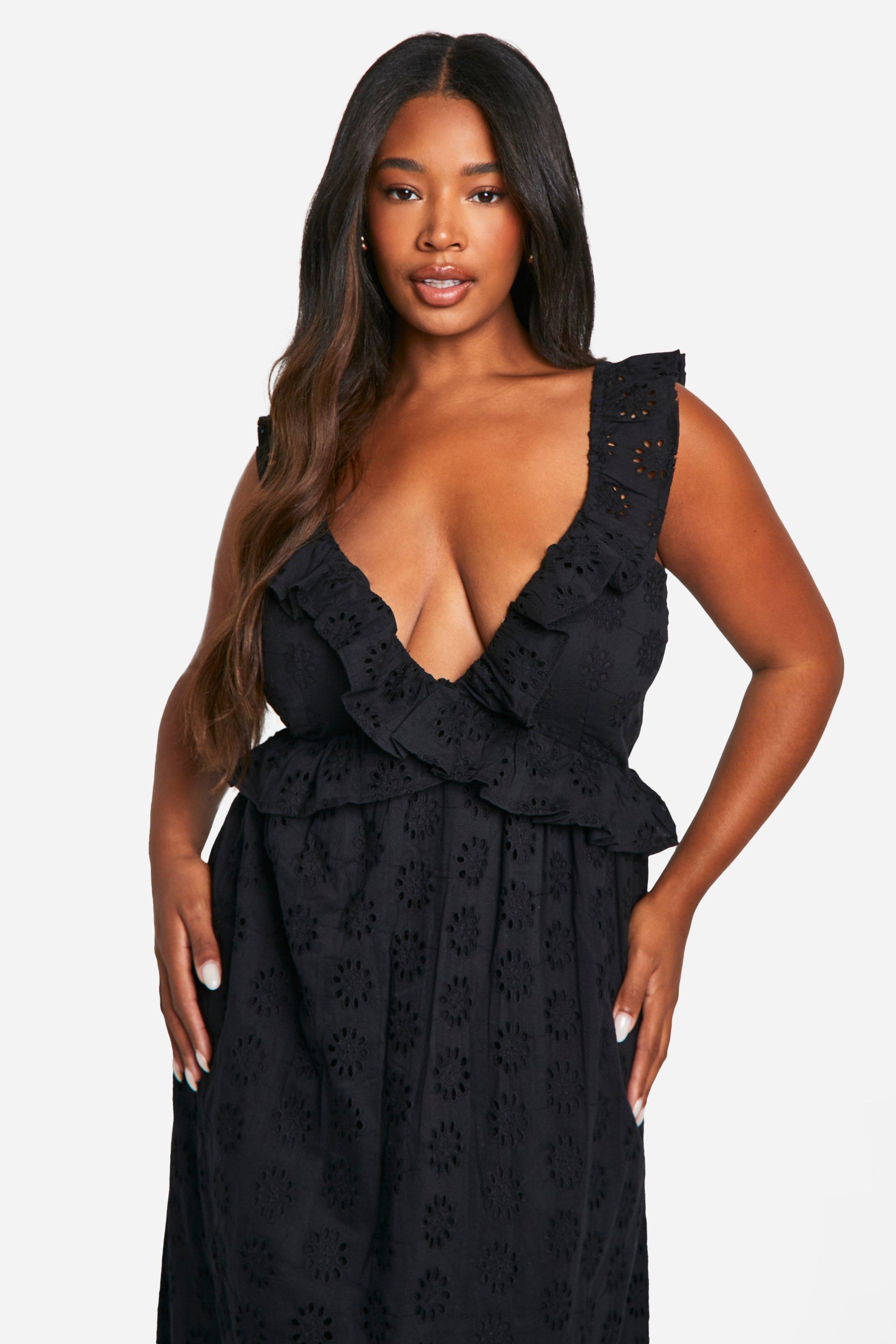 Grande taille Robe longue a volants et broderie