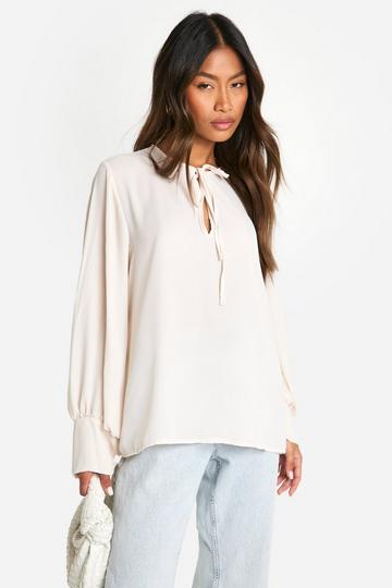 Cream White Woven Pleated Back Puff Sleeve Blouse