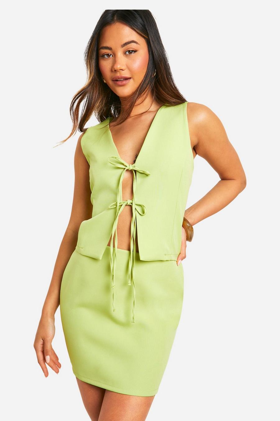 Soft lime Relaxed Fit Tie Front Vest image number 1