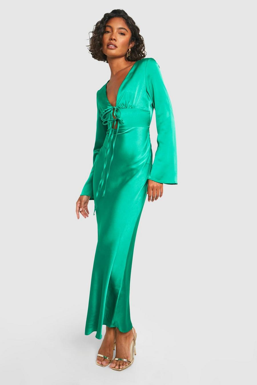 Green Tall Långklänning i satin med knytdetalj image number 1