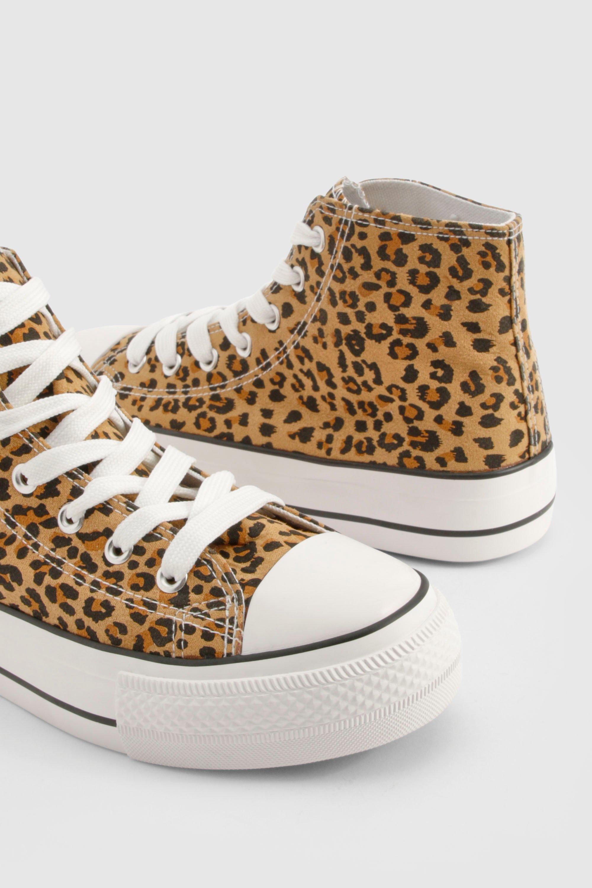 Zapatillas deportivas altas con plataforma y estampado de leopardo