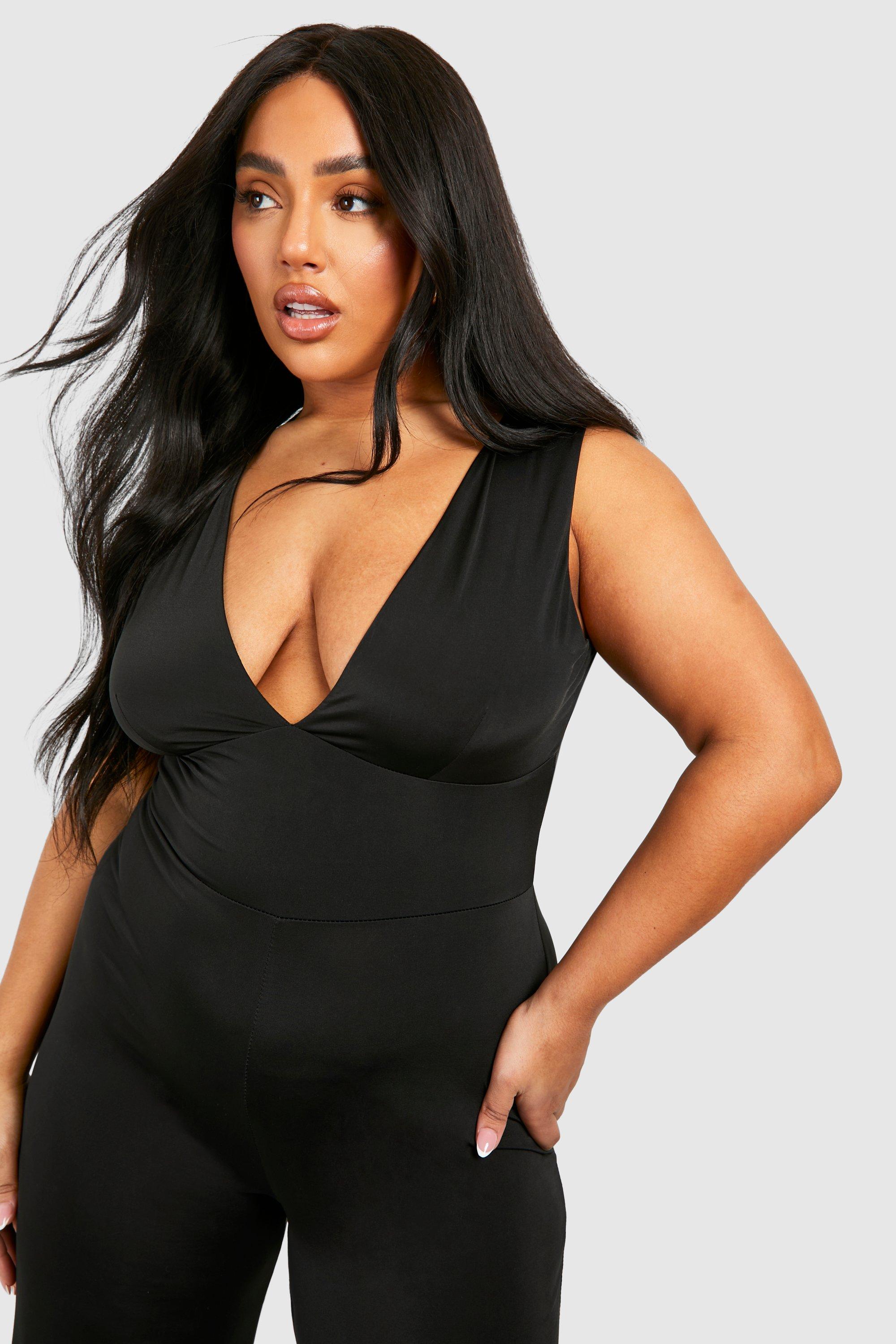 Plus Jumpsuit mit weitem Bein und tiefem Ausschnitt