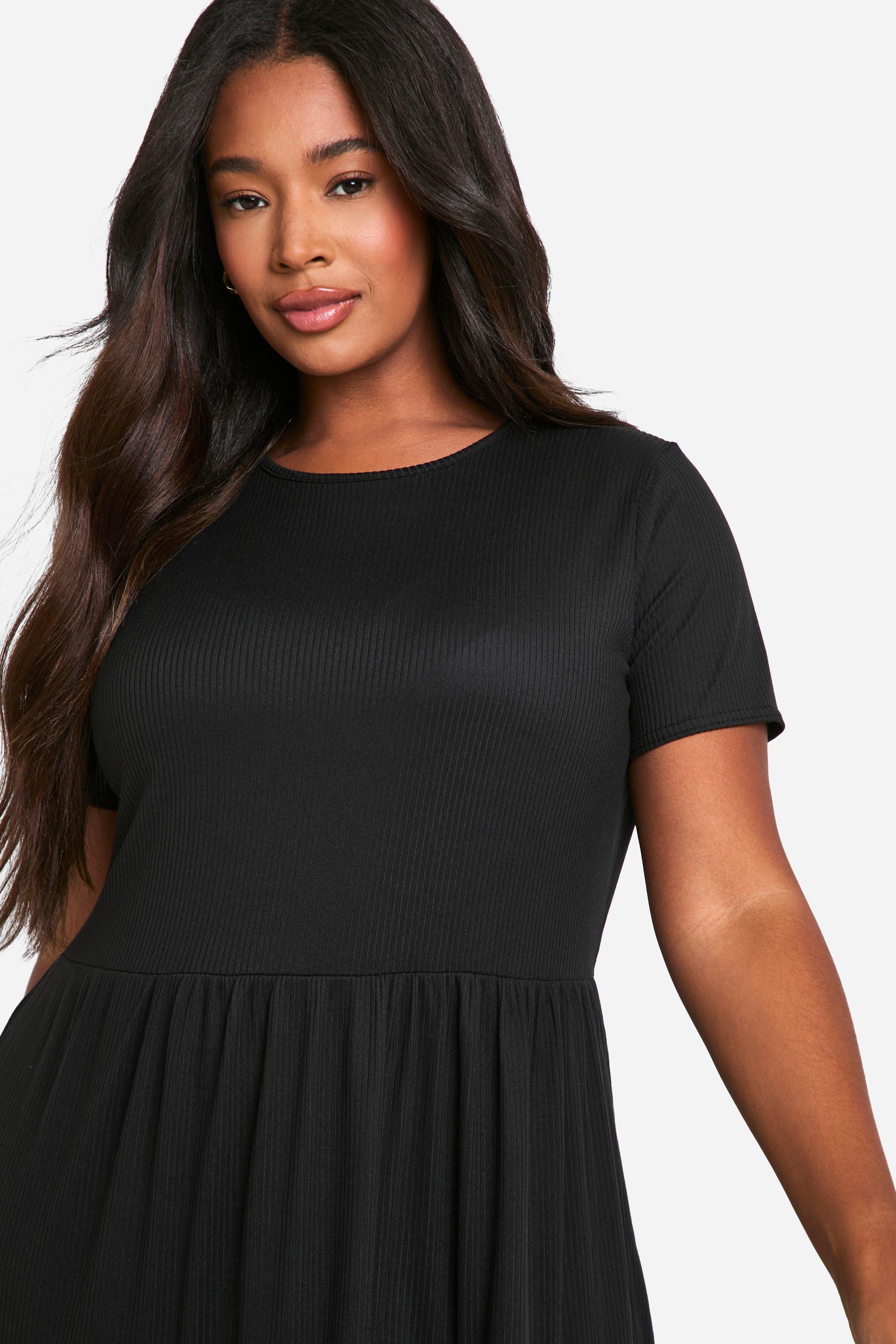 Grande taille Robe patineuse cotelee a manches courtes boohoo FR