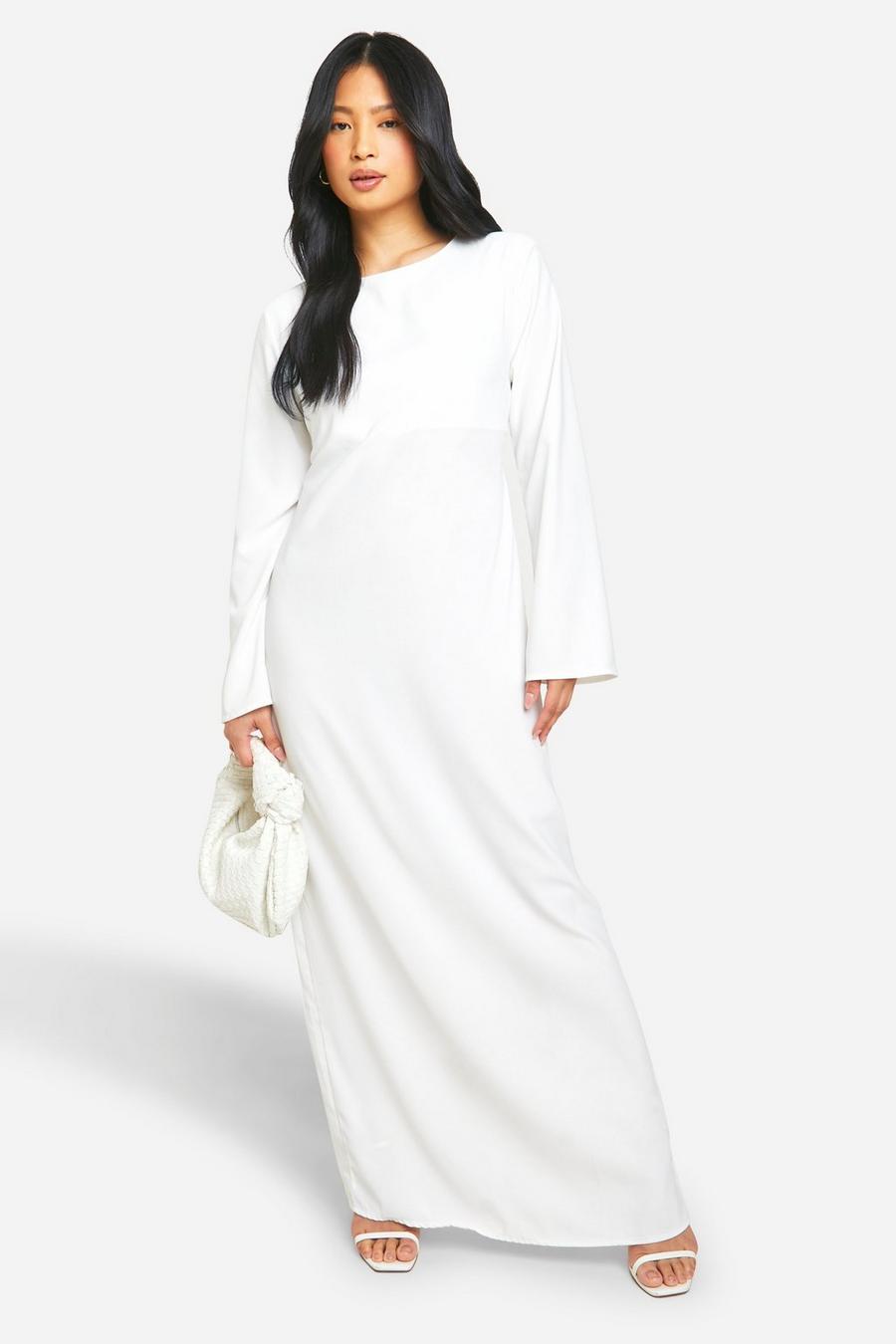 White Petite Långklänning med öppen rygg och rosett image number 1