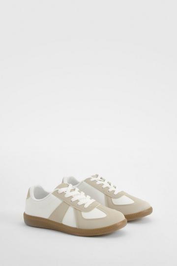 Contrast Panel Gum Sole Sneakers beige