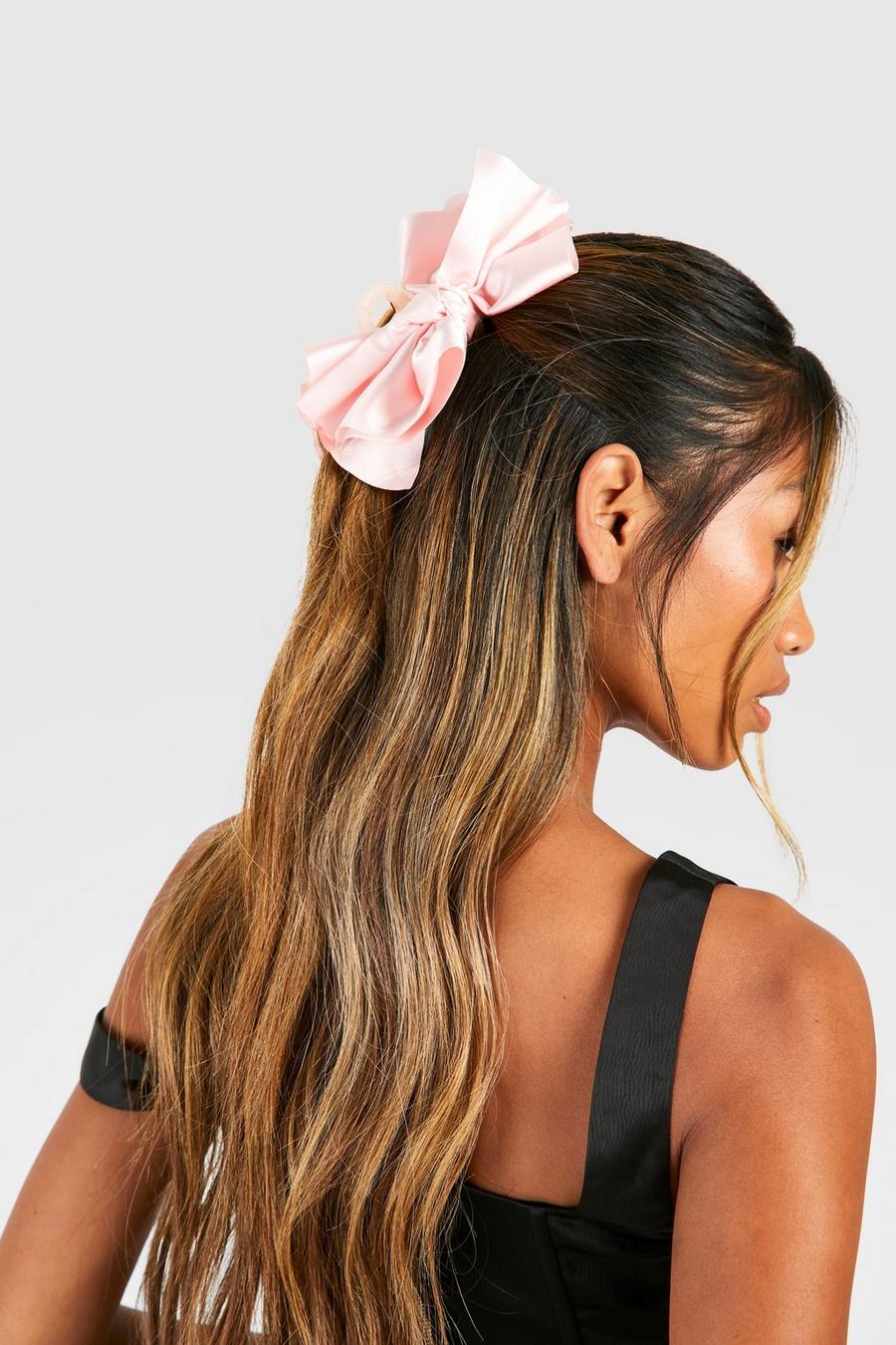 Baby Pink Bow Claw Clip image number 1