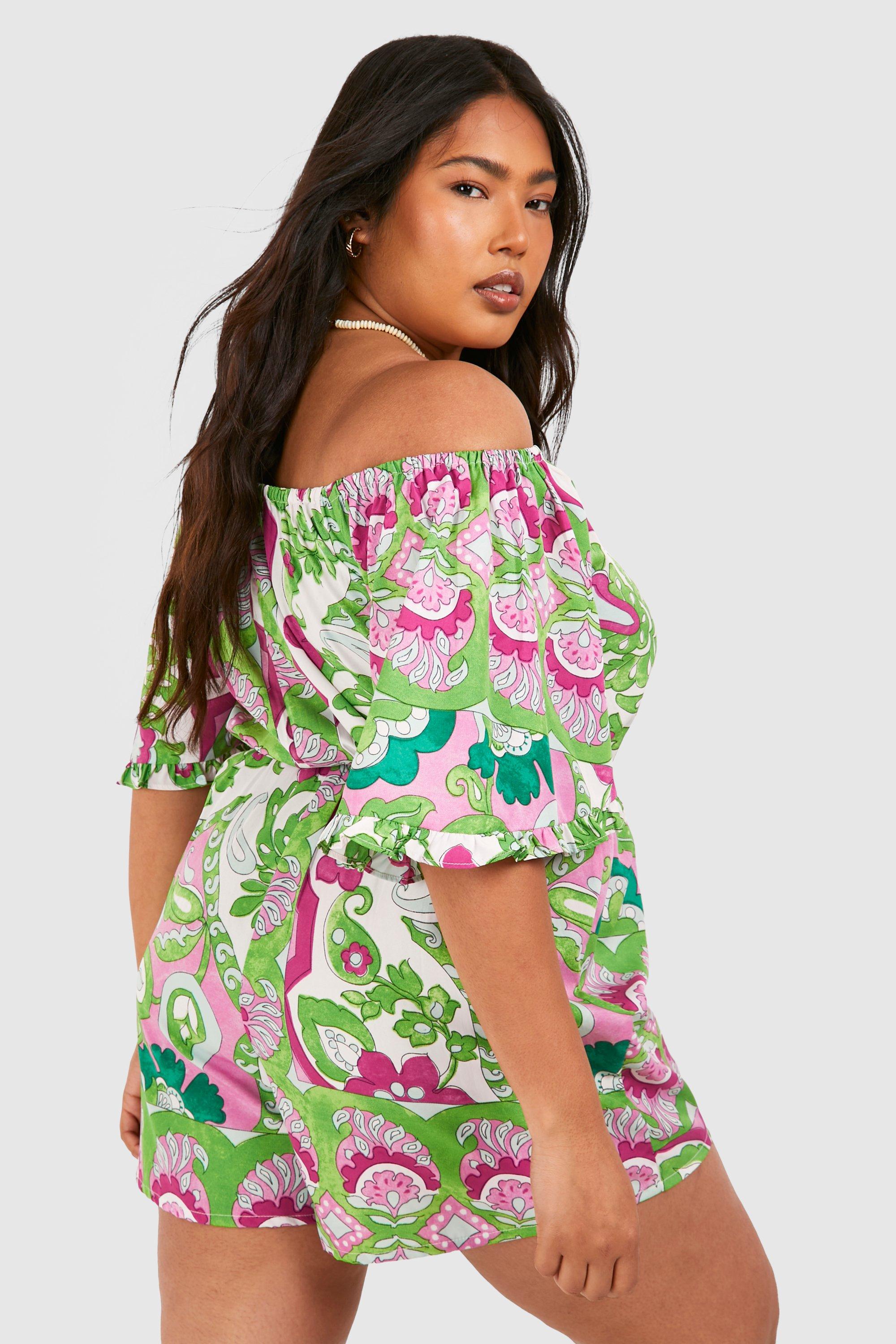 Boohoo Women s Plus Woven Floral Bardot Playsuit Green