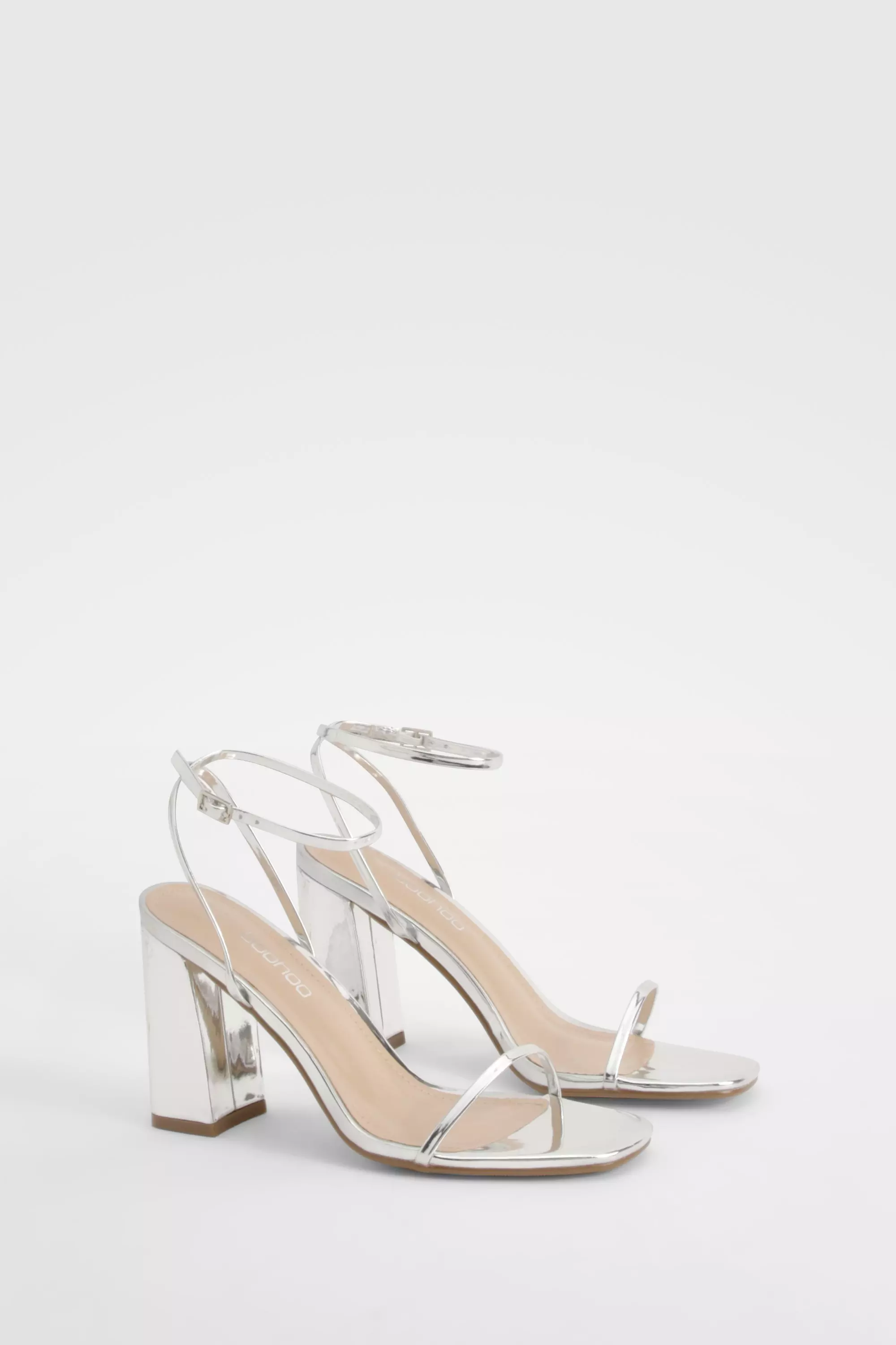 Silver Metallic Patent Block Heel Two Part Sandals   صورة بديلة