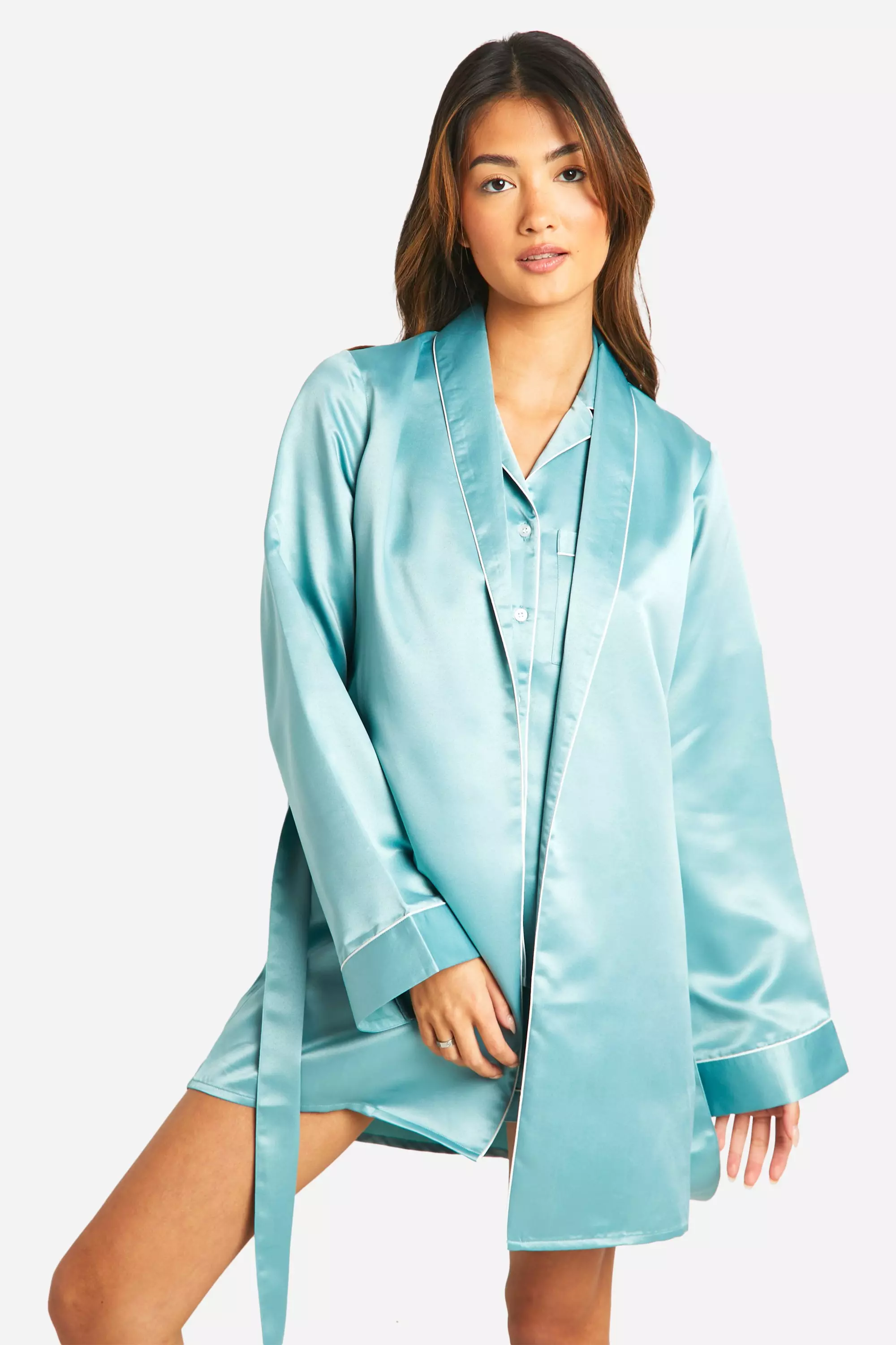 Boohoo bridesmaid robe best sale