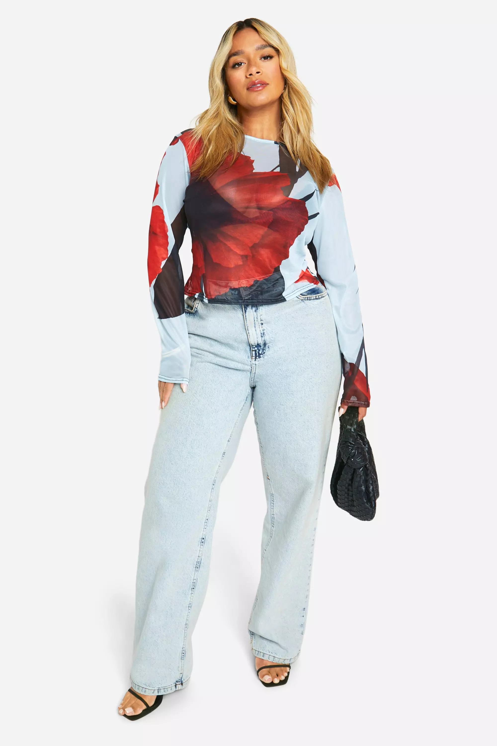 Plus Statement Flower Mesh Top  alternative image