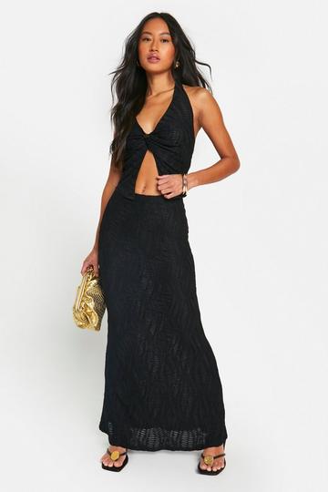 Crinkle Textured Flared Hem Maxi Skirt black