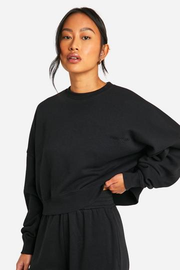 Dsgn Studio Embroidered Boxy Crop Sweatshirt black