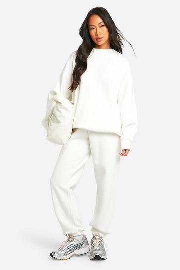 Dsgn Studio Embroidered Cuffed Oversized Track Pants ecru