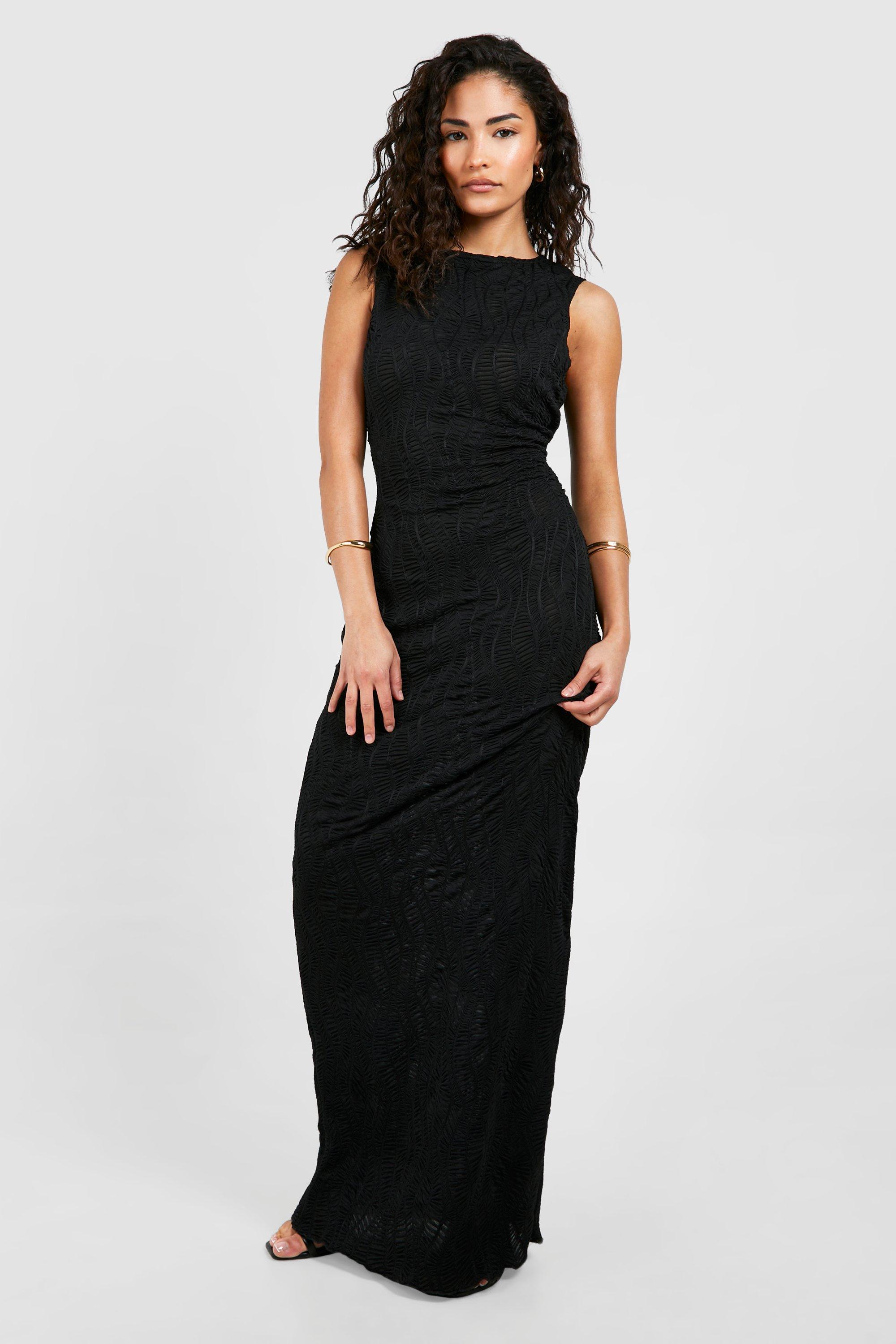 Petite black maxi 2025
