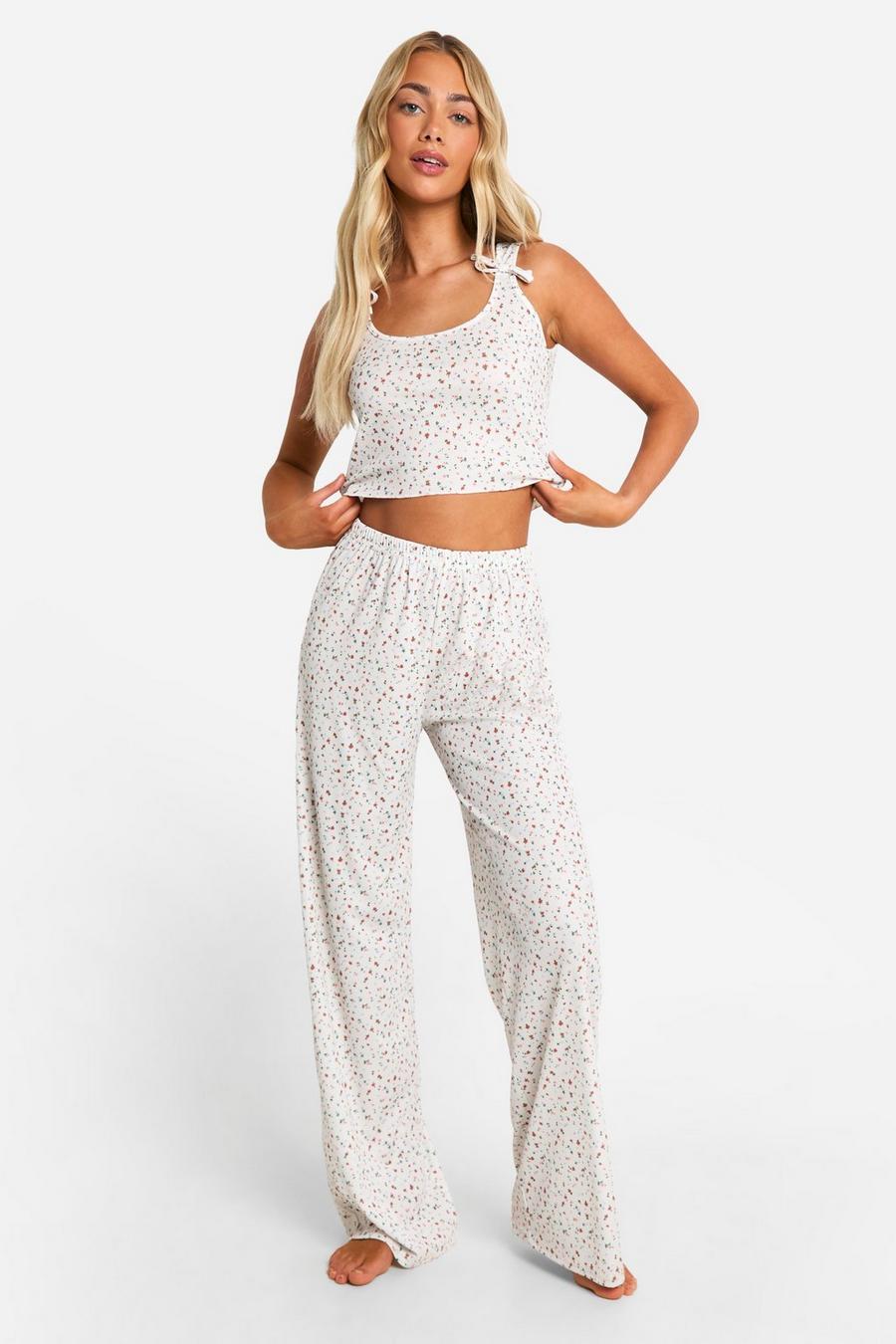 Pijama de pantalón y top sin mangas con estampado de florecillas, Cream image number 1