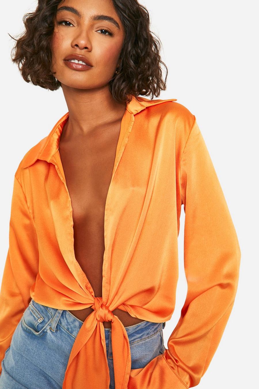 Orange Tall Skjorta i satin med knytdetalj image number 1