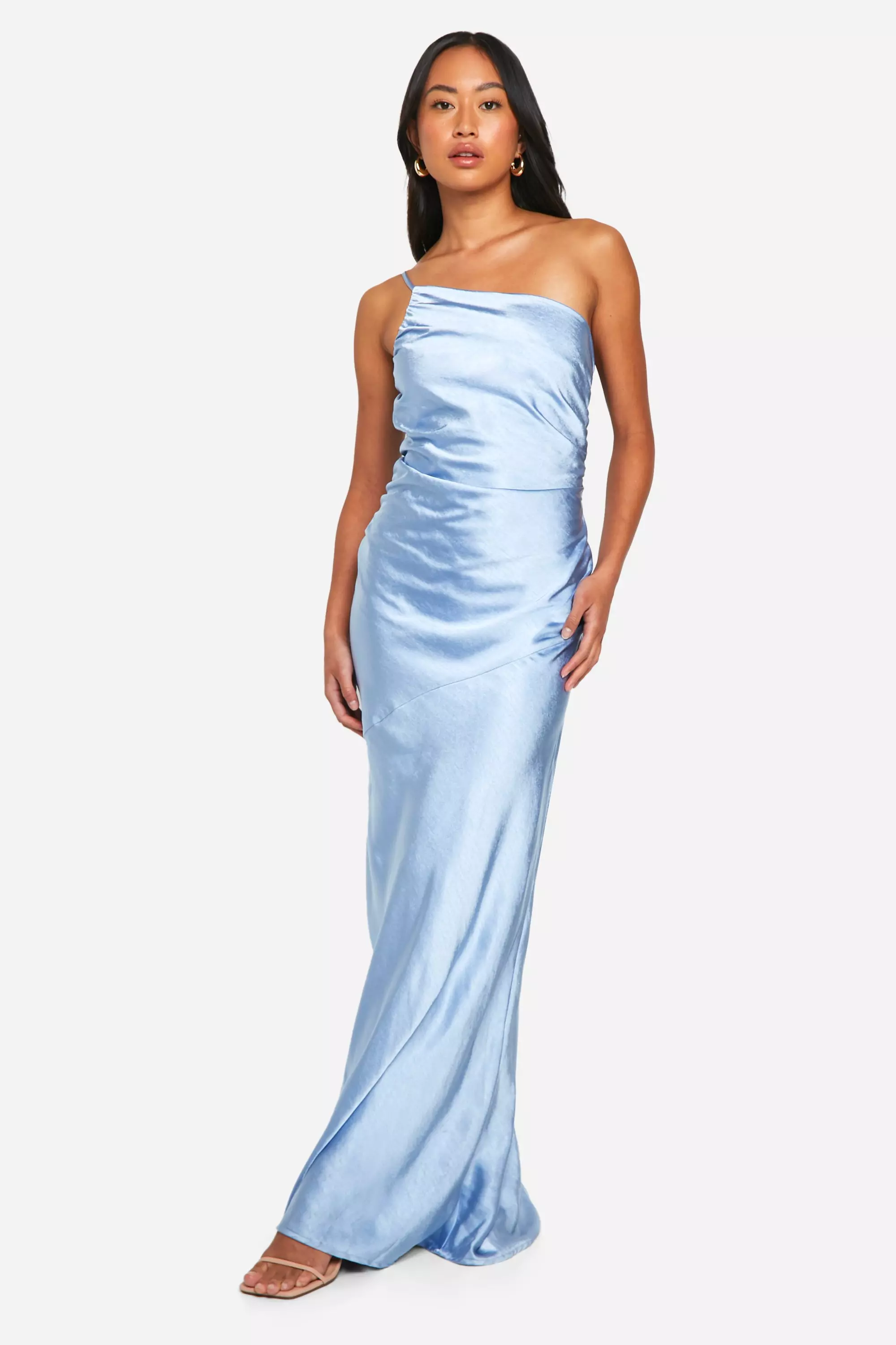 Boohoo blue bridesmaid dress hotsell