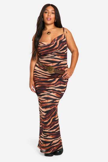 Plus Zebraprint Maxikleid mit Wasserfallausschnitt brown