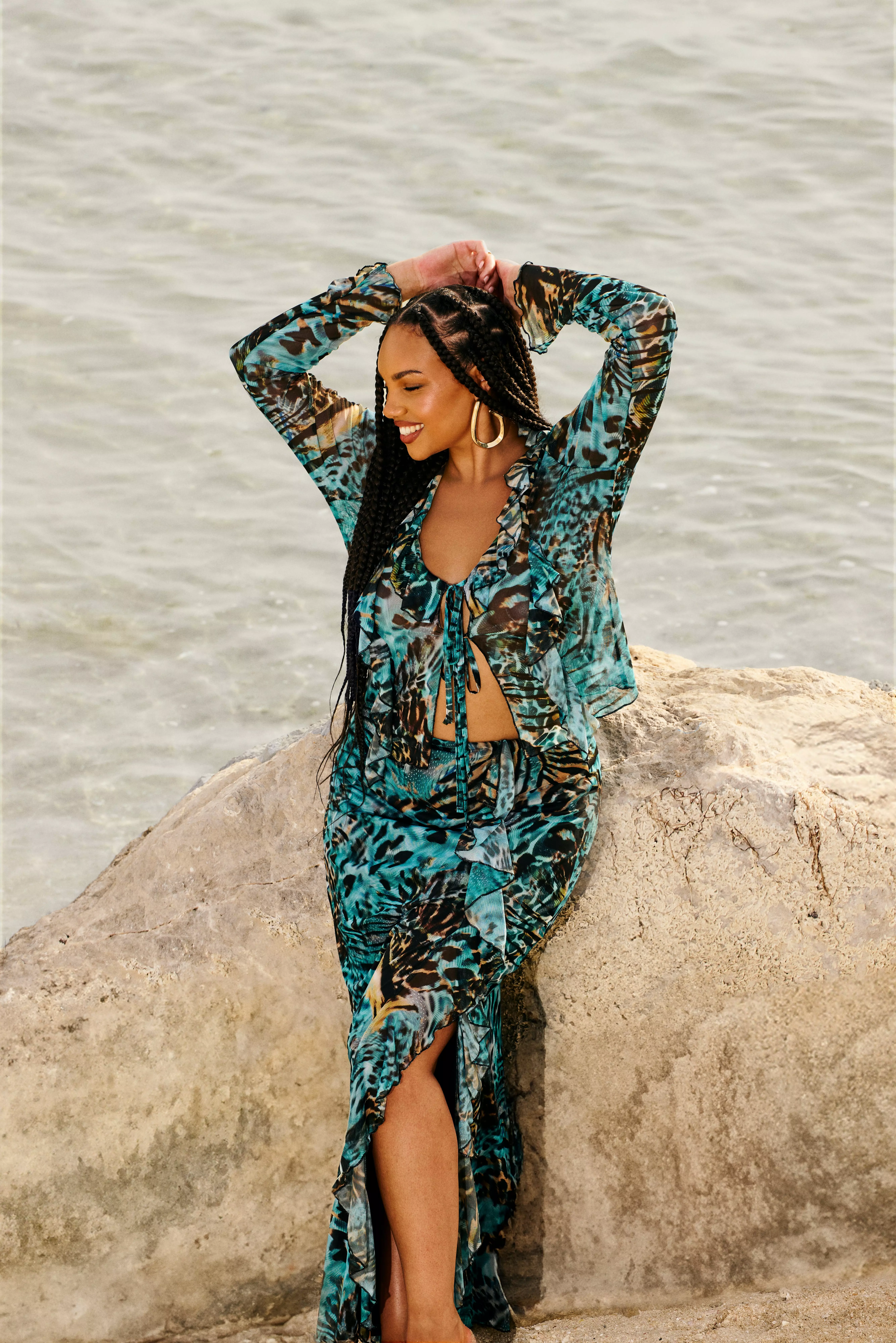 Plus Printed Ruffle Mesh Top alternative image