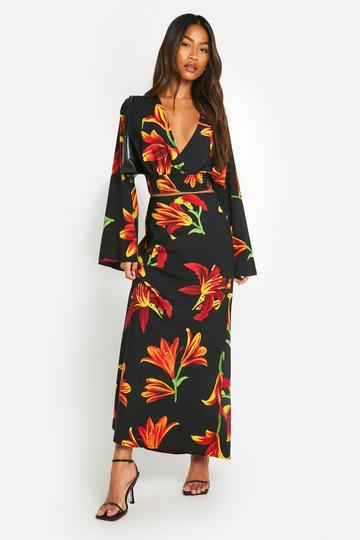 Floral Print Flared Sleeve Crop & Maxi Skirt black