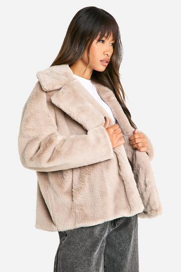 Mid Length Faux Fur Jacket sand