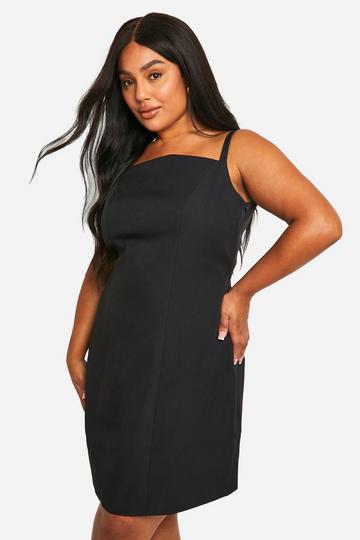 Plus Tailored Shift Dress black