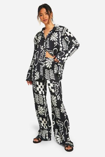 Abstract Print Plisse Wide Leg Trousers black