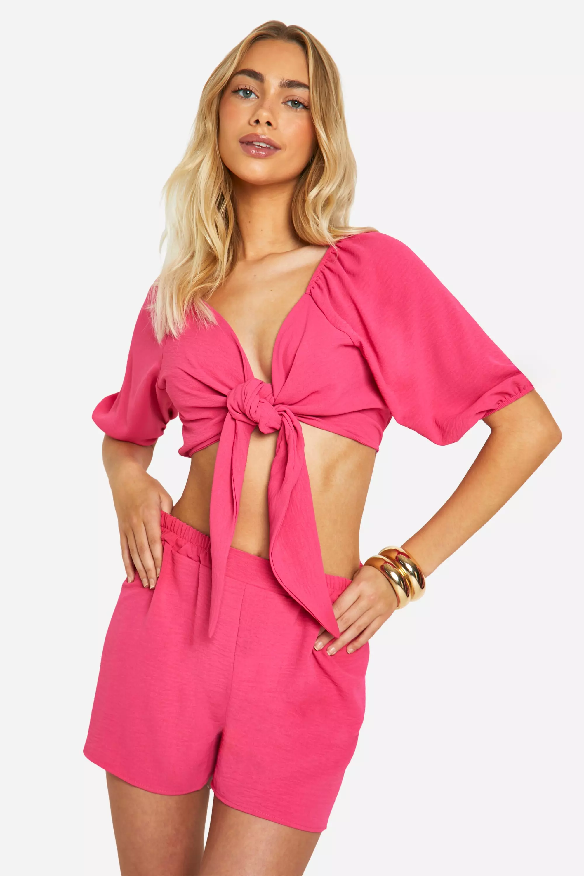 Hot pink Hammered Volume Knot Front Crop & Flippy Shorts alternative image
