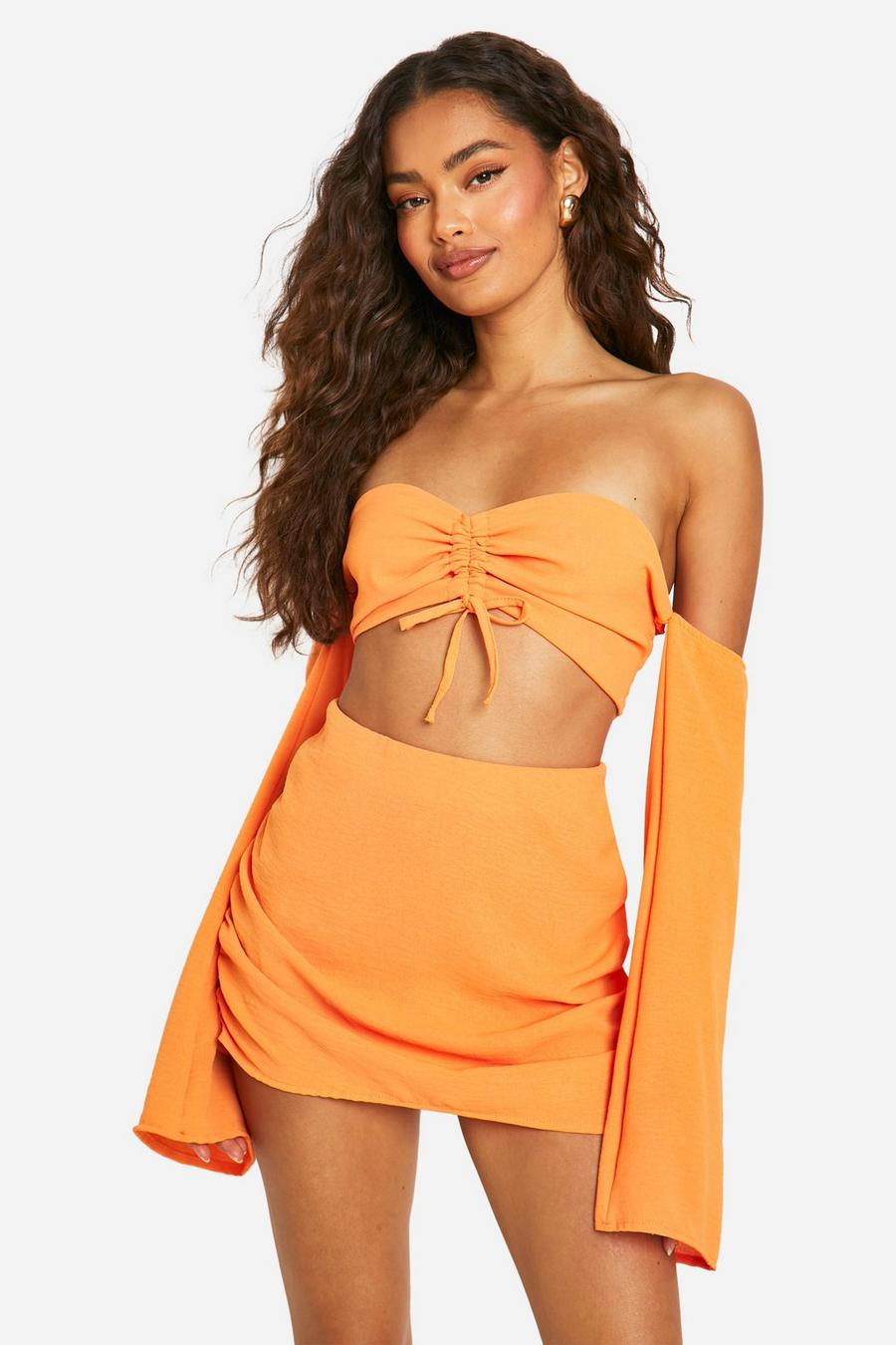 Minifalda y top con escote bardot fruncido martillado, Orange