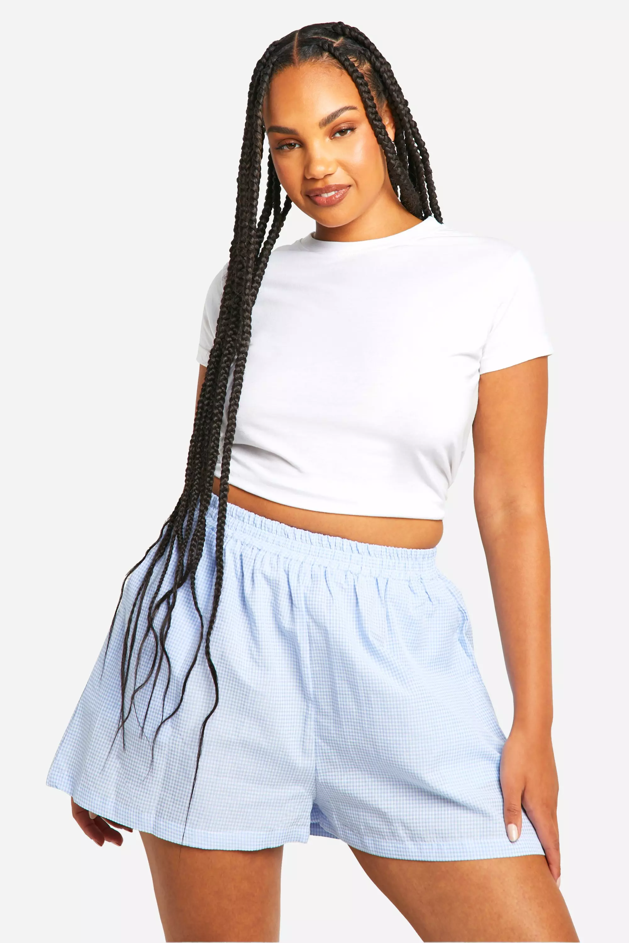 Blue Plus Textured Gingham Shorts صورة بديلة