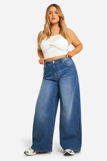 Plus Basics High Waisted Super Wide Leg Jeans mid blue