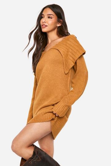 Zachte Gebreide Off Shoulder Trui Jurk Met Grote Kraag camel