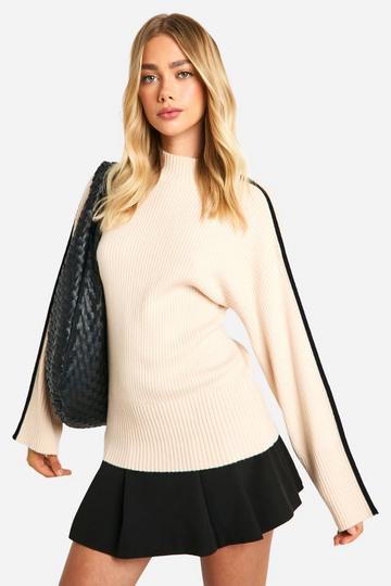 Knitted Blanket Stitch Detail Crew Neck Oversized Jumper ecru