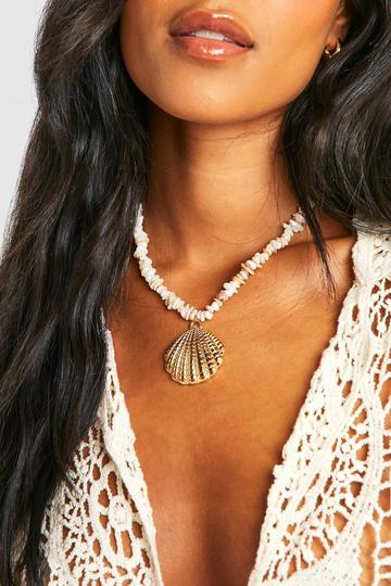 Gold Metallic Seashell Necklace